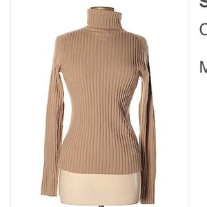 Cashmere pullover sweater